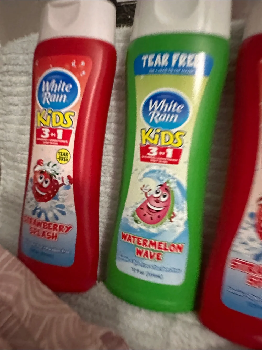 Kids 3-in-1 Shampoo & Body Wash  6 pc bundle NWT